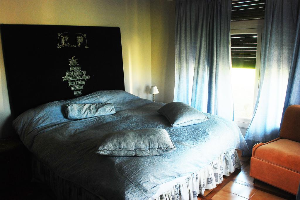 Estancia Loma Pampa Hotel Azul Habitación foto